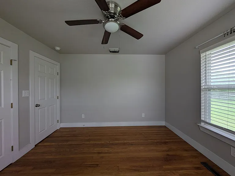 106 Woodland Ave — Photo 24