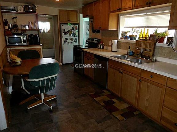 2nd image of 1303 Avenue H