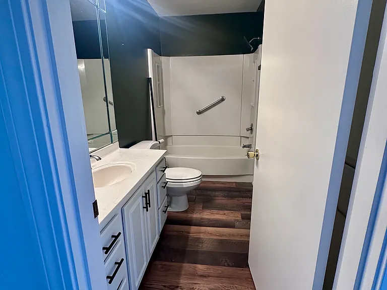 1425 Ford Ave — Photo 15