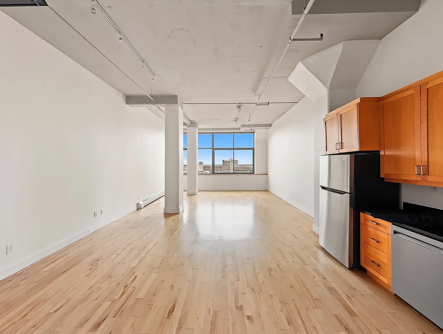 535 Dean Street — Photo 2