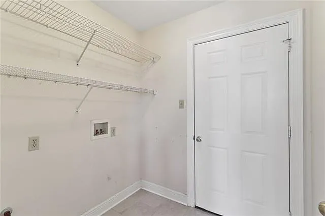 212 Oak Point Dr — Photo 8