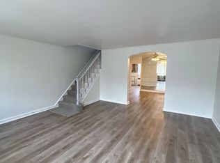6942 Large St, Philadelphia, PA 19149
