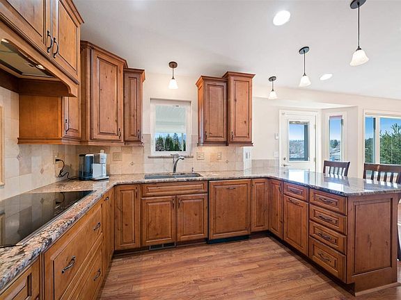 5th image of 23106 E Settler Dr