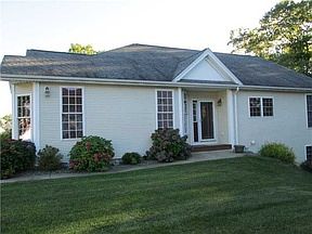 1st image of 14 Cambridge Cir