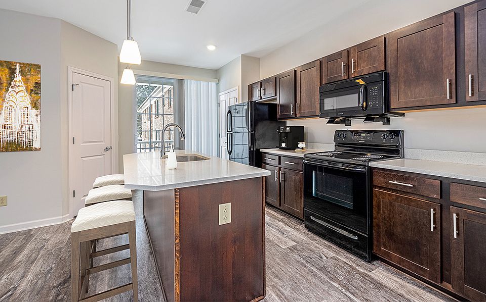 Green Lake Apartments and Townhomes 80 N Lake Dr Orchard Park NY Zillow