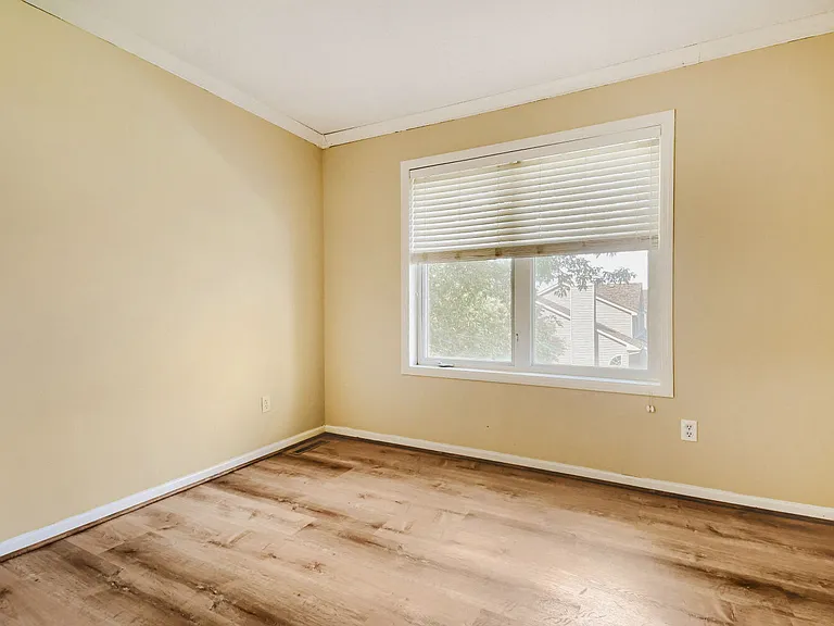 13161 Fordham Ct — Photo 16