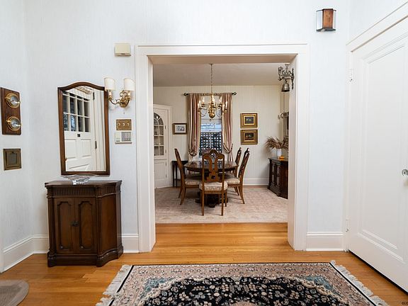 3rd image of 29 Brookline Ave