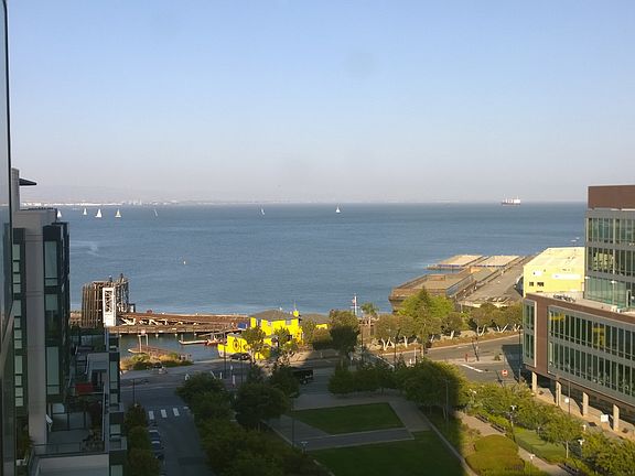 3rd image of 420 Mission Bay Blvd N Unit 1003