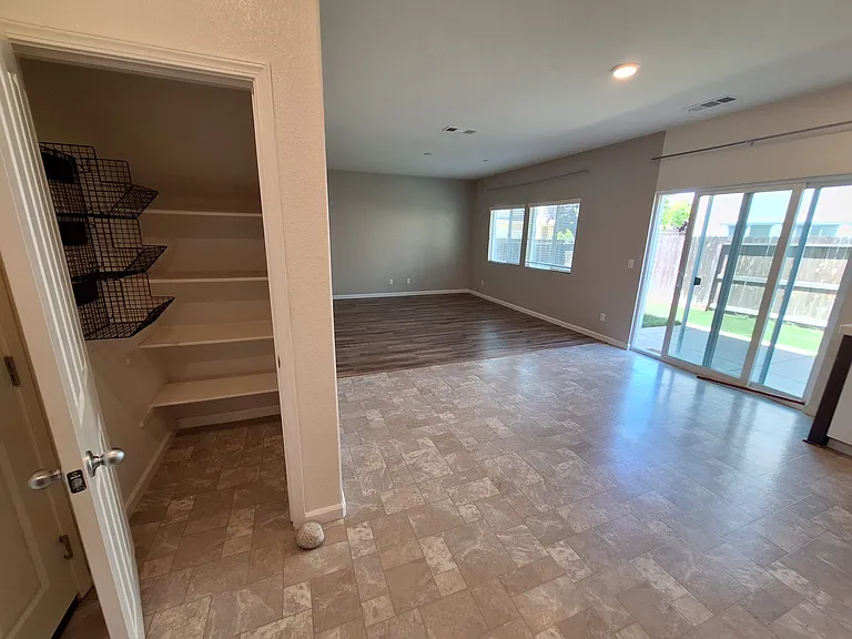 Alboran Sea Cir — Photo 6