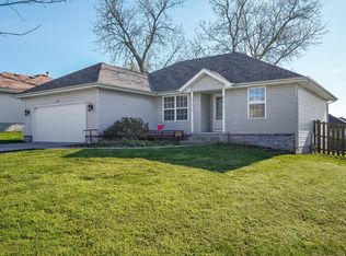 1862 S Casa Grande Ave, Springfield, MO 65802