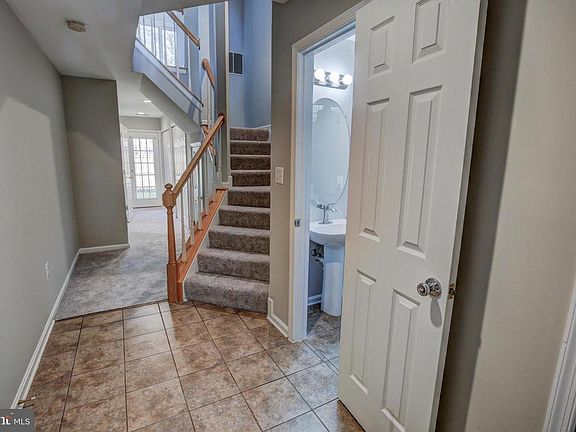 4th image of 2186 Commissary Cir