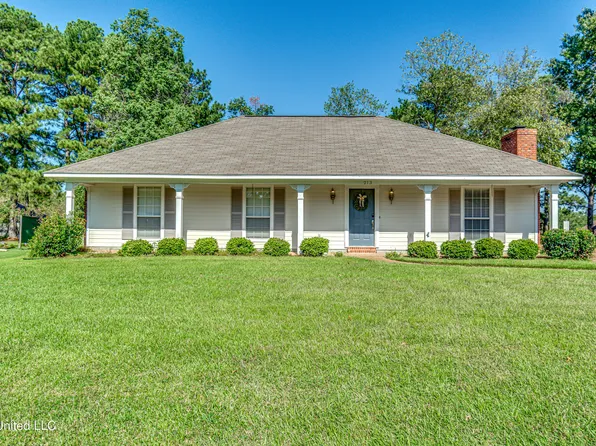 213 Pine Pl, Madison, MS 39110