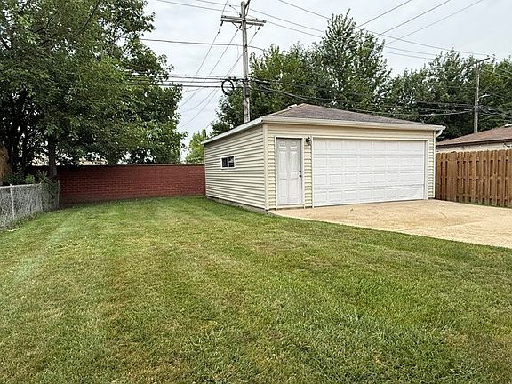 4th image of 4131 W 70th St