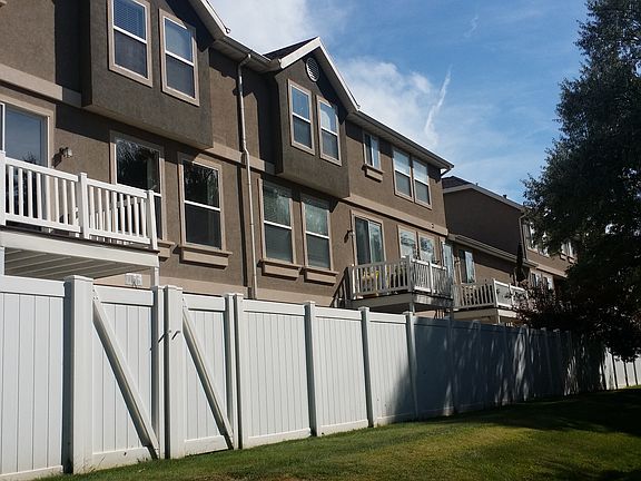 2nd image of 1512 W. Cabernet Dr
