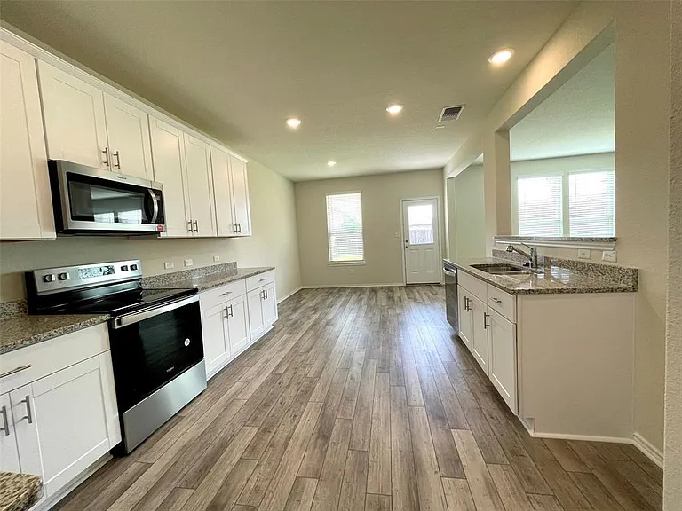 51 Pacific Loon St — Photo 7