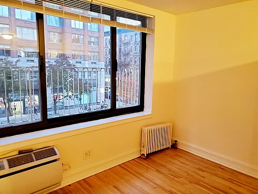 Rented by Corcoran | media 8