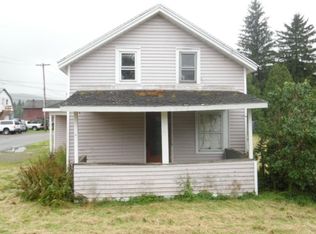 46 Elm St, Franklinville, NY 14737