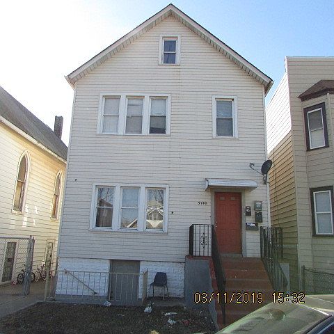 1st image of 9740 S Avenue L
