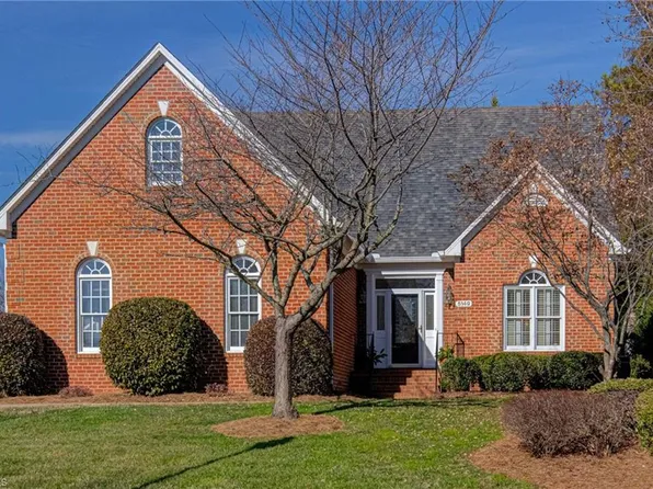 5149 Laurel View Dr, Winston Salem, NC 27104