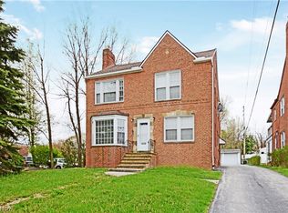 14330 Cedar Rd, Cleveland, OH 44121