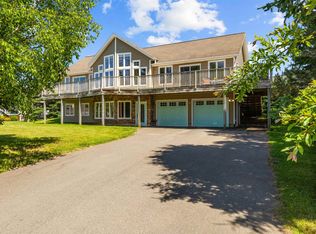 105 Bayside Rd N, Saint David'S Parish, PE C1N4J9