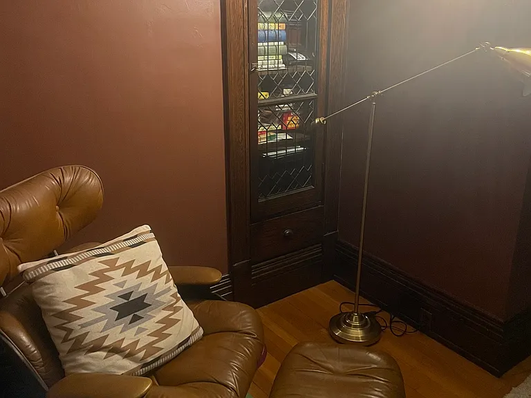 437 Potomac Ave — Photo 6