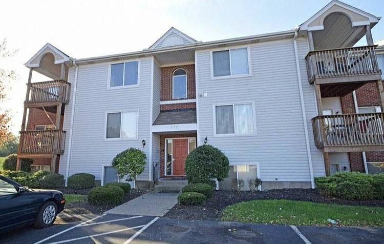 1st image of 556 Aspen Glen Dr