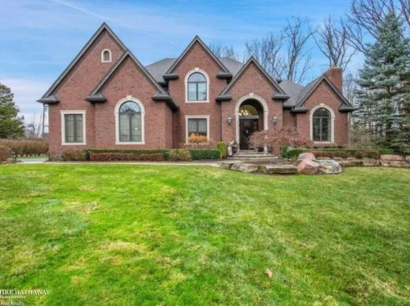 3341 Westchester Rd, Bloomfield Hills, MI 48304