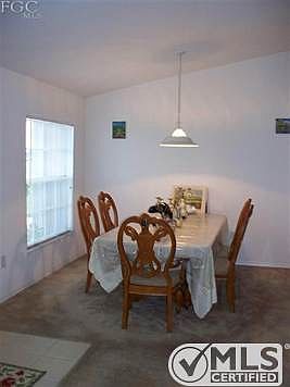 5th image of 923 NE 9th Ter