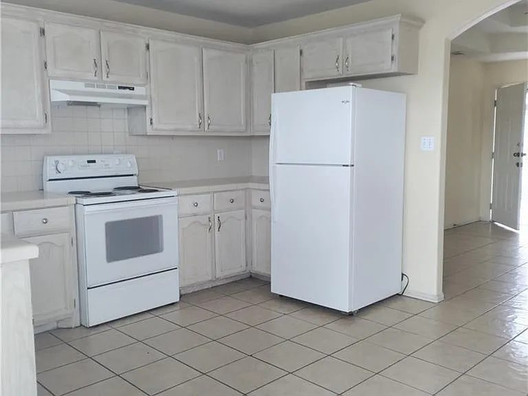 1521 Acme Ln #3 — Photo 3