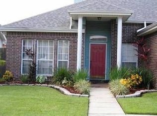 2665 Foliage Dr, Marrero, LA 70072