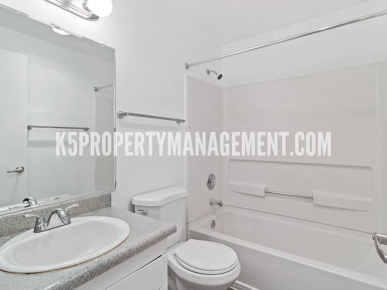 CEDAR MILL VILLAGE APARTMENTS — Photo 24