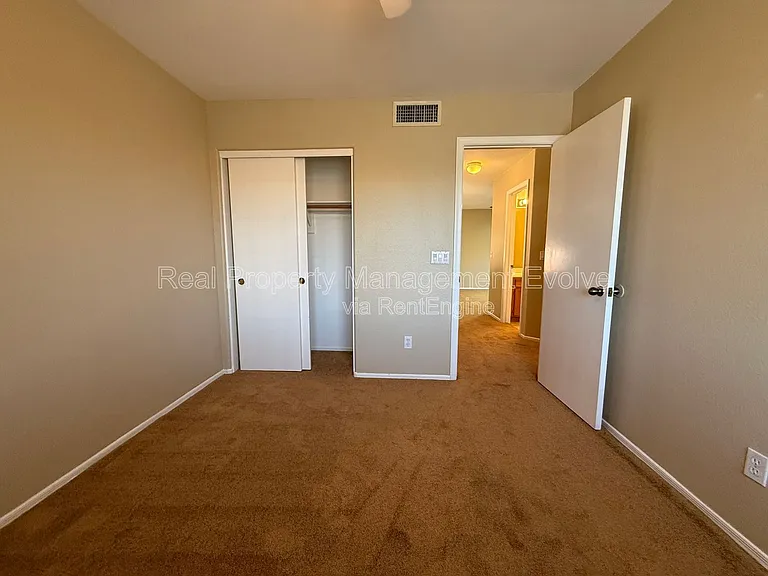 17215 N 46th Pl — Photo 23