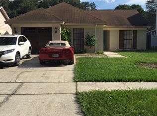 1011 Bloom Hill Ave, Valrico, FL 33596