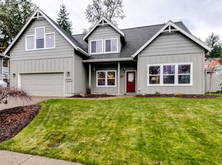 6737 Glacier Dr, Springfield, OR 97478