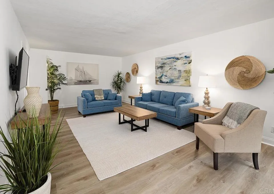 836 S Sierra Ave