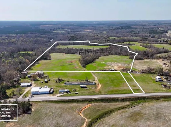 10515 Buggs Island Rd, Baskerville, VA 23915