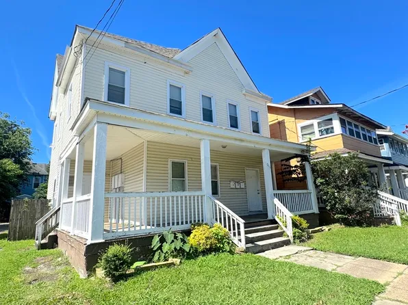 211 W 27th St APT 1, Norfolk, VA 23517