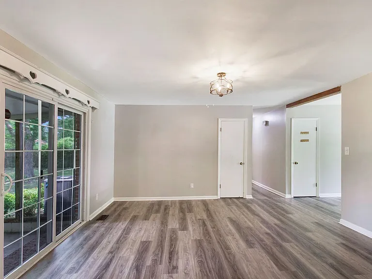 518 Brynn Marr Rd — Photo 4