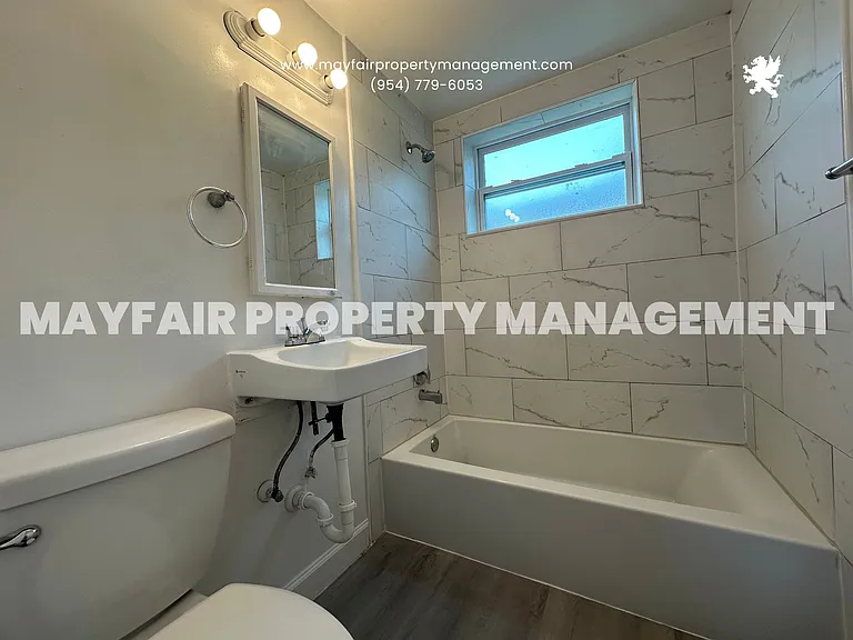 2915 Broadway #2 — Photo 6