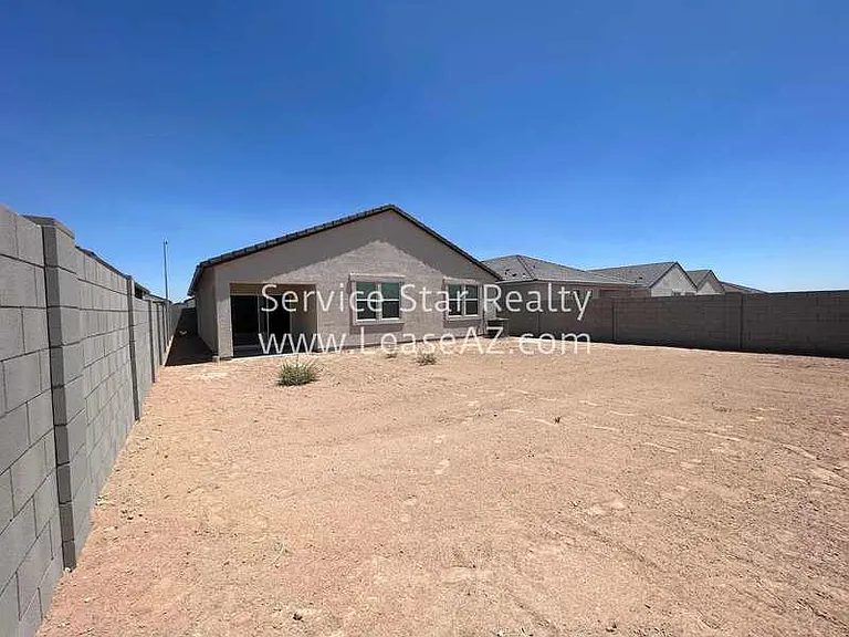 1167 W Del Monte Pl — Photo 8