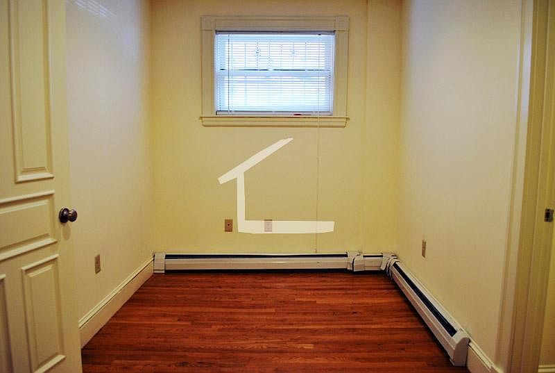 2nd image of 195 Commonwealth Ave #107B
