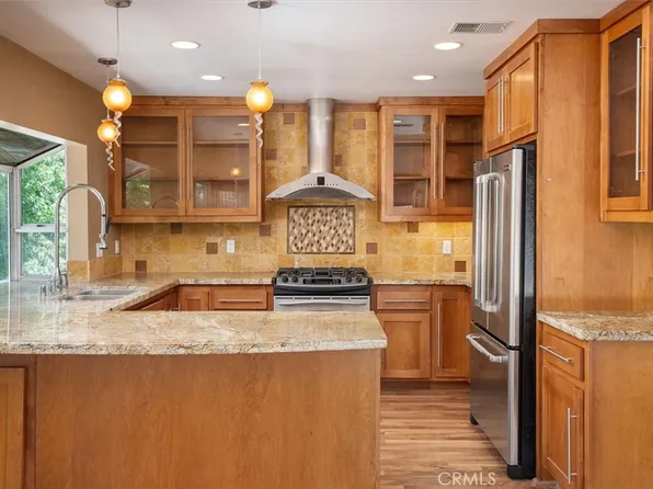 26105 McBean Pkwy Unit 64, Santa Clarita, CA 91355