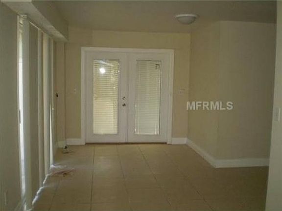 4th image of 1013 W Blann Dr