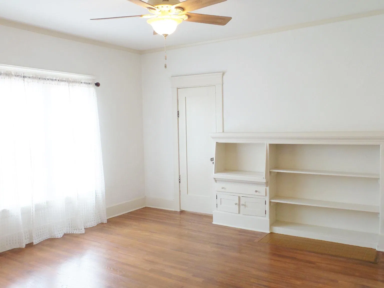 Studio, 500 sqft, $1,545 — Photo 1