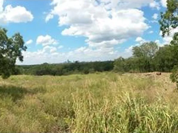 216 Kemp St, Austin, TX 78741