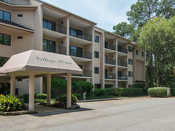 2nd image of 3 Wimbledon Ct APT 302