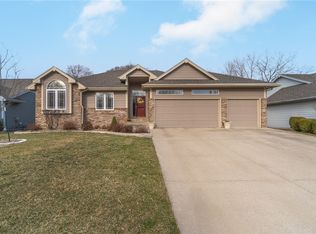 4506 SW 33rd St, Des Moines, IA 50321