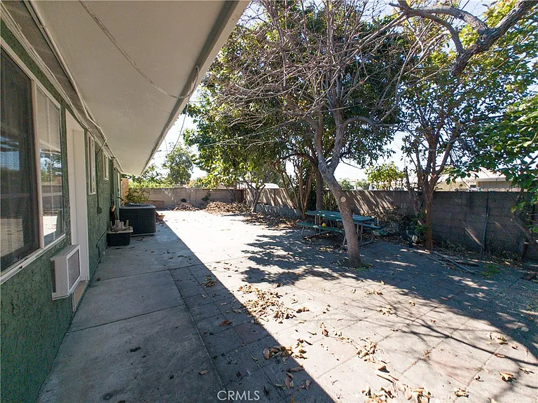 1769 S Biscayne Ct — Photo 20