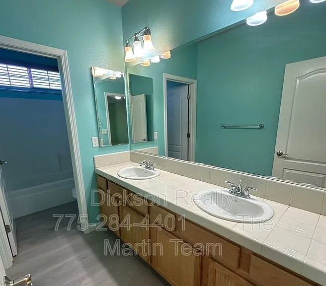 7255 Fox Wood Ln — Photo 15